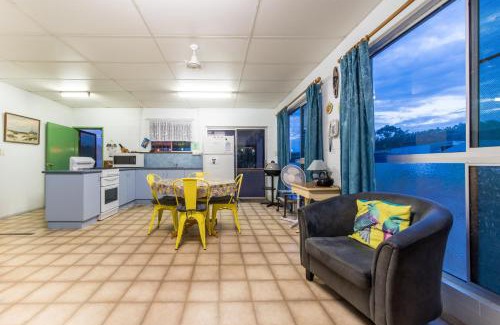 Dingo Beach Casa | Birdsong House- Dingo Beach