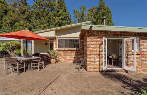 Whangamata Casa | Birdsong - Whangamata Holiday Home