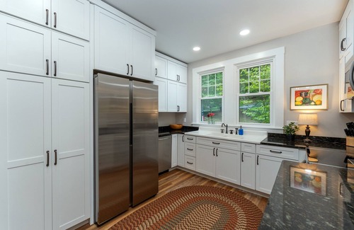 Montreat Casa | Birdwood | Renovated Historic Montreat Home with Deck, Fire Pit & 2 Grills!