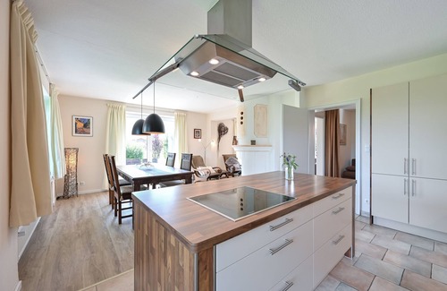 Horn Apartamento | Birkeneck 3 (ground floor), castle view dream holiday apartment