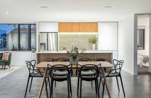 Birkenhead Casa | Birkenhead Point Beauty - quiet family home with amazing views.