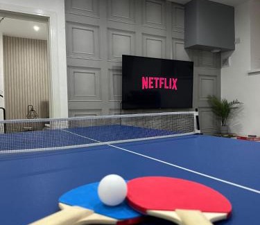 Birmingham Apartamento | Birmingham City Modern Apartment - Table Tennis - Pool