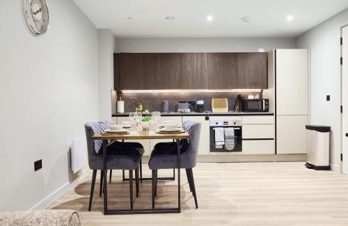 Birmingham City Centre Apartamento | Birmingham Gem 2-Bed with Netflix, Fun & Parking