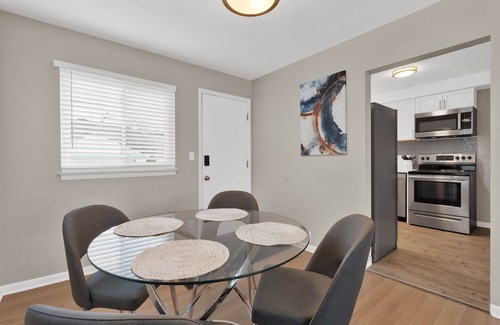 Birmingham Casa | Birmingham Retreat - Relax & Enjoy