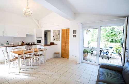 Larzac Apartamento | Biron - Architect designed light and airy single-storey villa