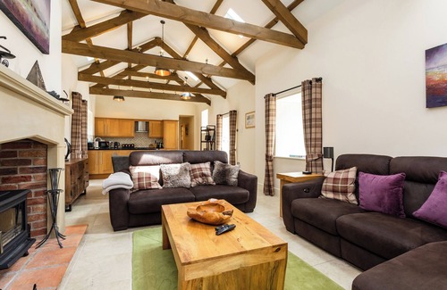Edlingham Cabaña | BIRSLEY COTTAGE, pet friendly, country holiday cottage in Alnwick