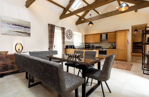Edlingham Cabaña | BIRSLEY COTTAGE, pet friendly, country holiday cottage in Alnwick