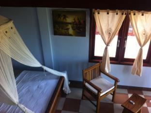Gili Meno Complejo | Biru Meno Beach Bungalows