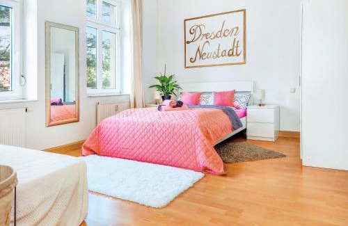 Radeberger Vorstadt Apartamento | Bis 6 Personen - Helle, Ruhige Whg, 2 Bäder, DD Neustadt - Top Lage