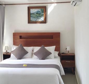 Sidemen Casa | Bisbis House Iseh village
