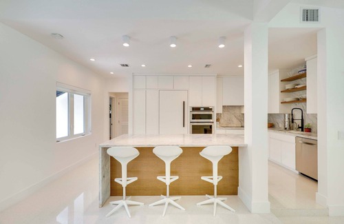 Biscayne Park Casa | Biscayne Park Urban Oasis w/ Lush Backyard!