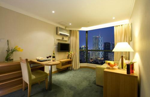 Mid-Levels Hotel | Bishop Lei International House