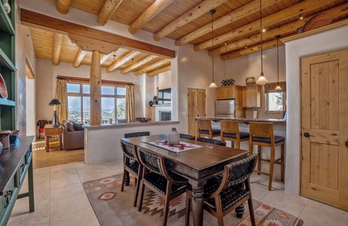 Tesuque Casa | Bishop's Lodge Villa 11F | Luxe Retreat