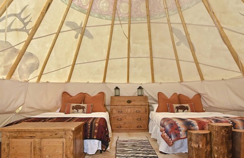 Lake George Cabina | Bison Peak Lodge at Puma Hills