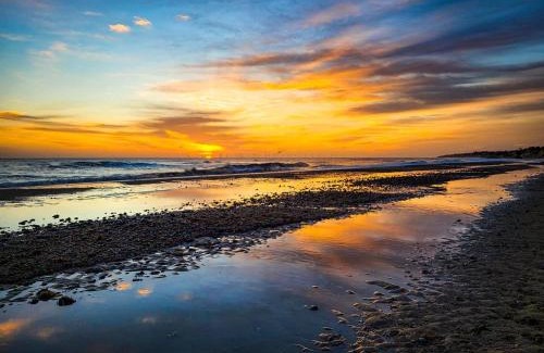 Great Yarmouth Complejo | Bittern 8, Scratby - California Cliffs, Parkdean, sleeps 8, free Wi-Fi, bed linen and towels included, pet friendly - 2 minutes from the beach!