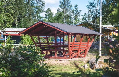 Vimmerby Alquiler De RV | Björkbackens Stugby - Campground
