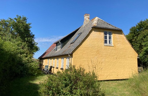 Faaborg Casa | Bjørnø Vingård B&B - bed&bath