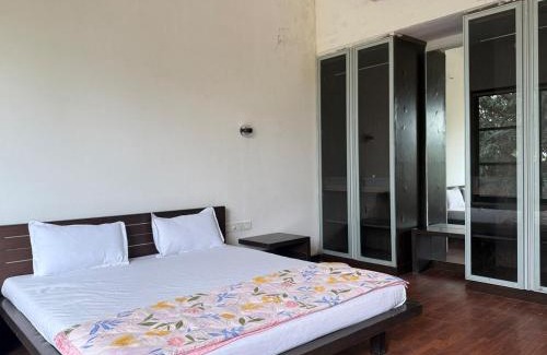 Devdholera Casa | BK's Villa Golf - By the 7th Hole