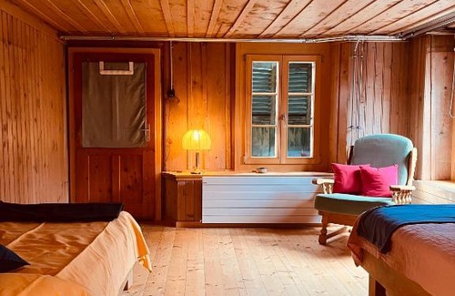 Reichenbach im Kandertal Casa | Blüemlisalp-Huus im Kiental