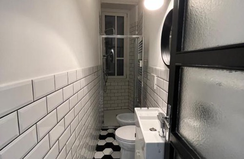 San Donato - Campidoglio Apartamento | Black and White Home