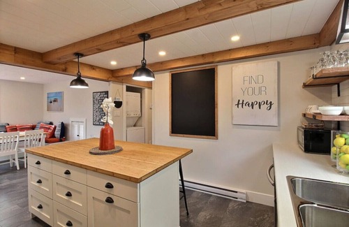 Grand Barachois Casa | Black Barn Family Beach House