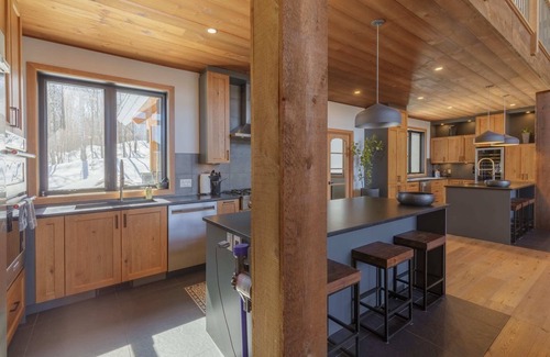 Morin Heights Chalet De Esquí | Black Bear / L’Ours Noir