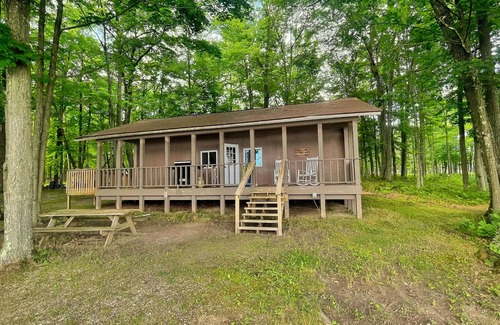 Lupton Cabina | Black Bear Lodge with Lake View