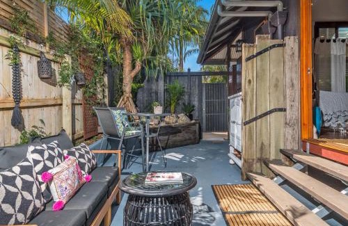 Bangalow Apartamento | Black Beauty Studio