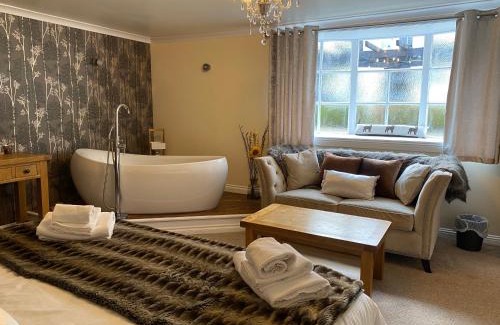 Moffat Hotel | Black Bull Inn, Moffat