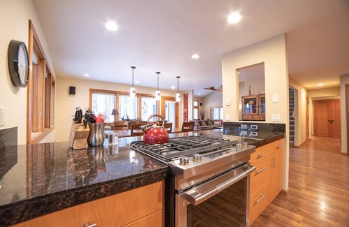 Black Butte Ranch Casa | Black Butte Ranch Glaze Meadow 223