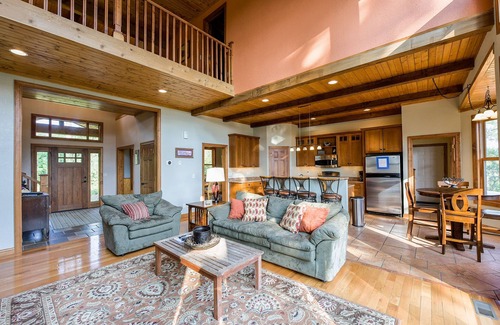Deadwood Cabina | Black Hills Paradise 5BR Amplia casa de vacaciones cerca de Deadwood
