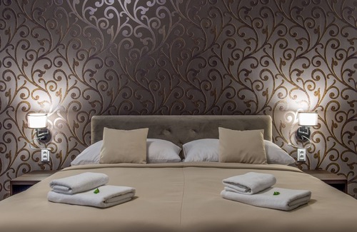 Presov Hotel | Black Horse