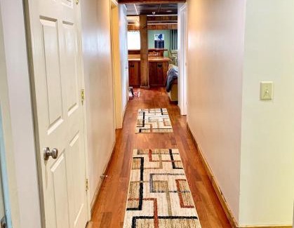 West Jefferson Apartamento | Black Jacks Downtown Loft