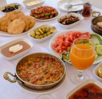 Narlidere Hotel | Black Lotus İzmir