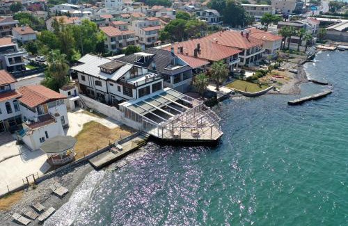 Narlidere Hotel | Black Lotus İzmir
