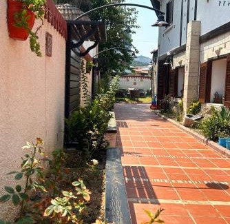 Narlidere Hotel | Black Lotus İzmir