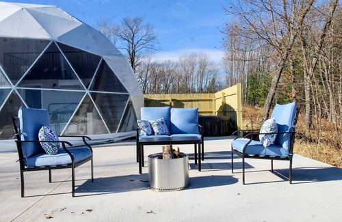 Black River Falls Alquiler De RV | Black River Falls Glamping Dome 1