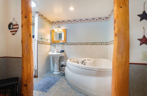 South Haven Cama Y Desayuno | Black River Inn Bed and Breakfast
