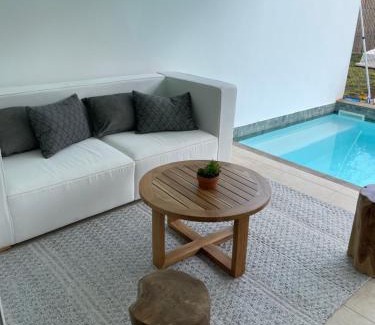 Black River Casa | Black River villa W17