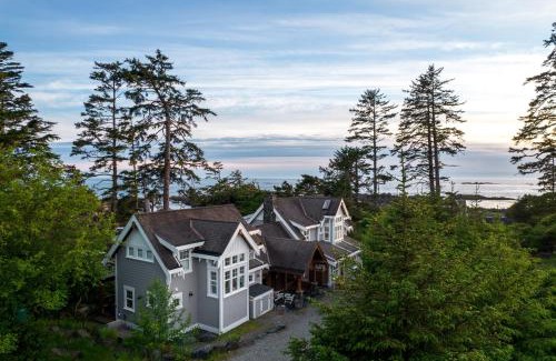 Ucluelet Casa | Black Rock Beach House