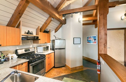 Ucluelet Casa | Black Rock Landing
