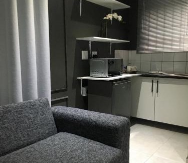 Greater Johannesburg Metropolitan Area Apartamento | Black Rose Guesthouse