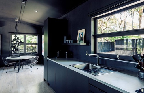 Hyams Beach Casa | Black Shack on Hyams Beach