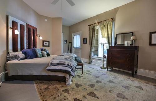 Hammondsport Cama Y Desayuno | Black Sheep Inn and Spa