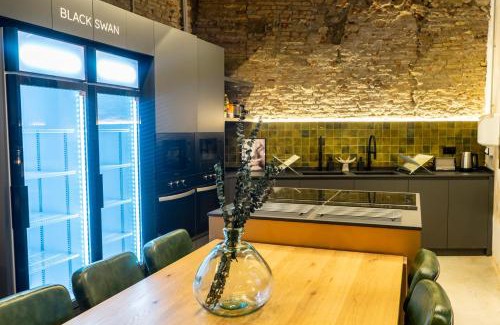 Centro - Sagrario Hostal | Black Swan Hostel Granada