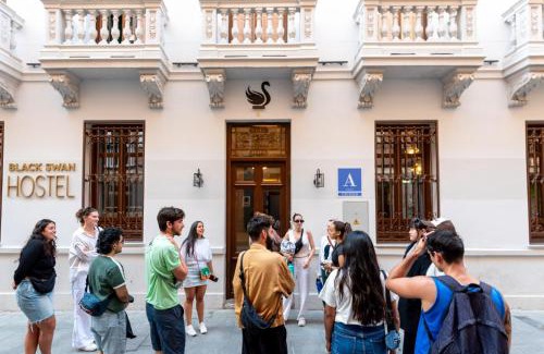 Centro - Sagrario Hostal | Black Swan Hostel Granada