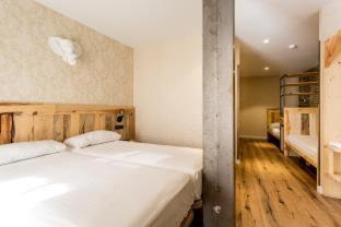 El Arenal Hostal | Black Swan Hostel Sevilla