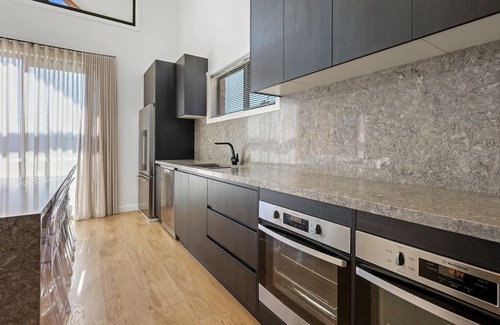 Merrijig Casa | Black Tusk - Merrijig - Sleeps 8