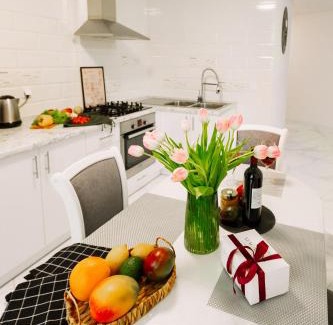 Ternopil Apartamento | Black&White Нова стильна квартира на Київській