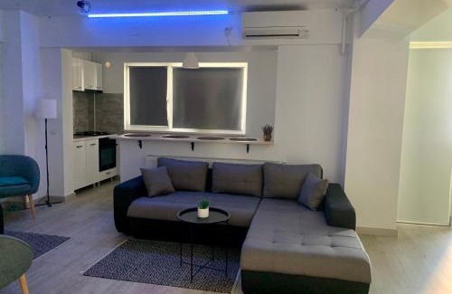 Craiova Apartamento | Black&White Suites